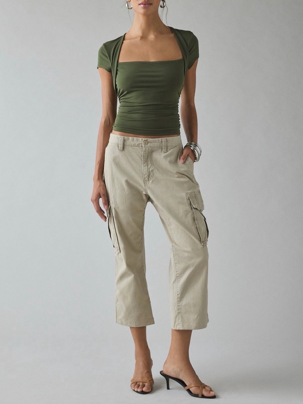 Urban Outfitters Green Cropped Cap Sleeve Shrug Top - Picture 3 of 3